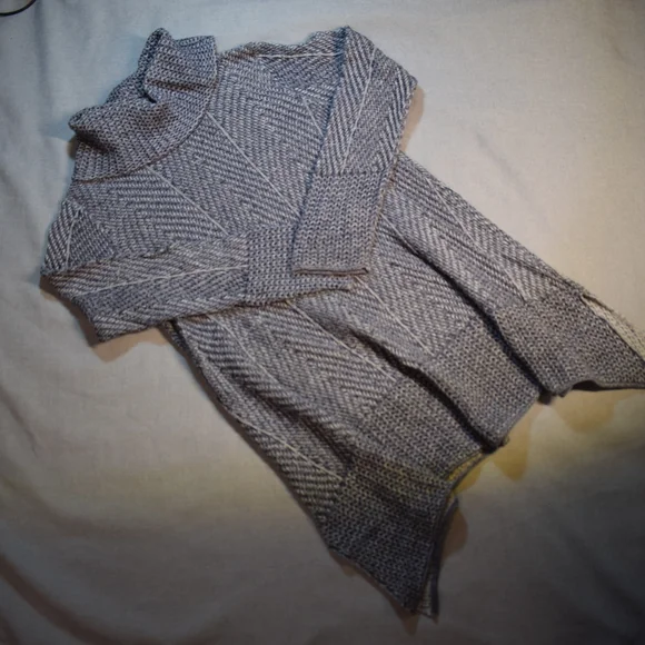 The Second Most Perfect Sweater I've Ever Seen - Picture 5 of 7